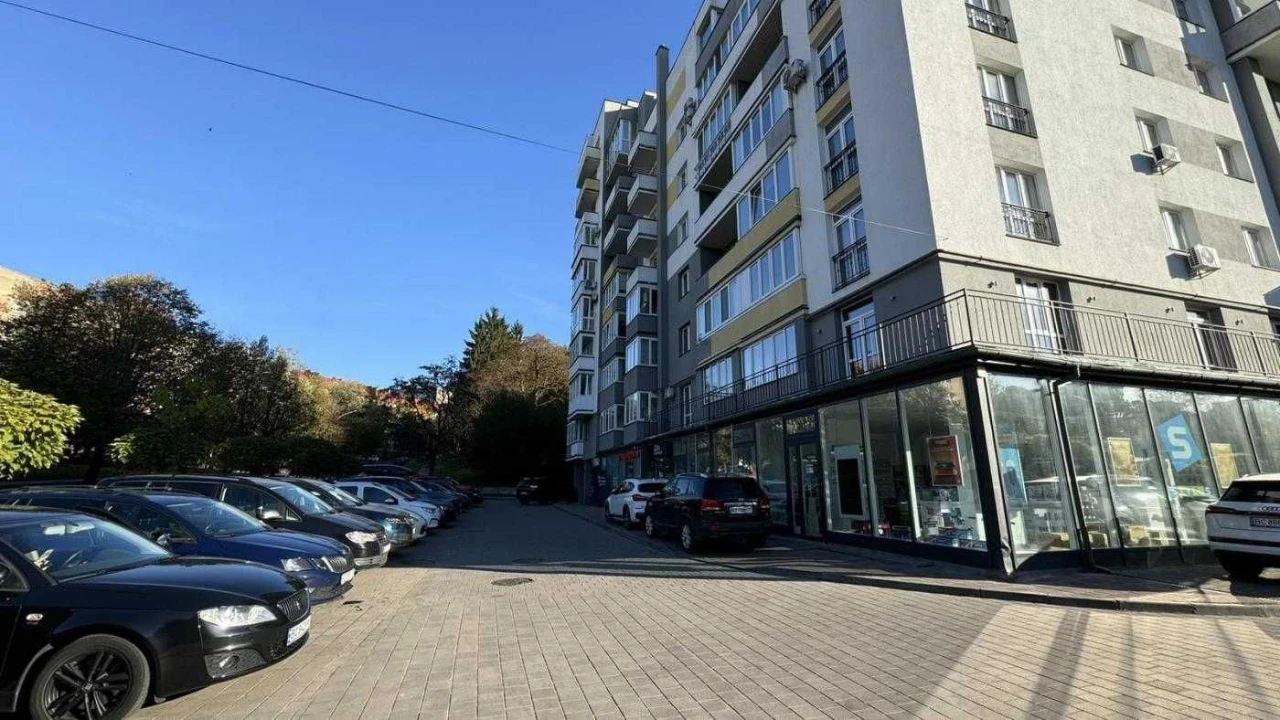 Продається стильна 4 кімнатна квартира, євроремонт, Бойків