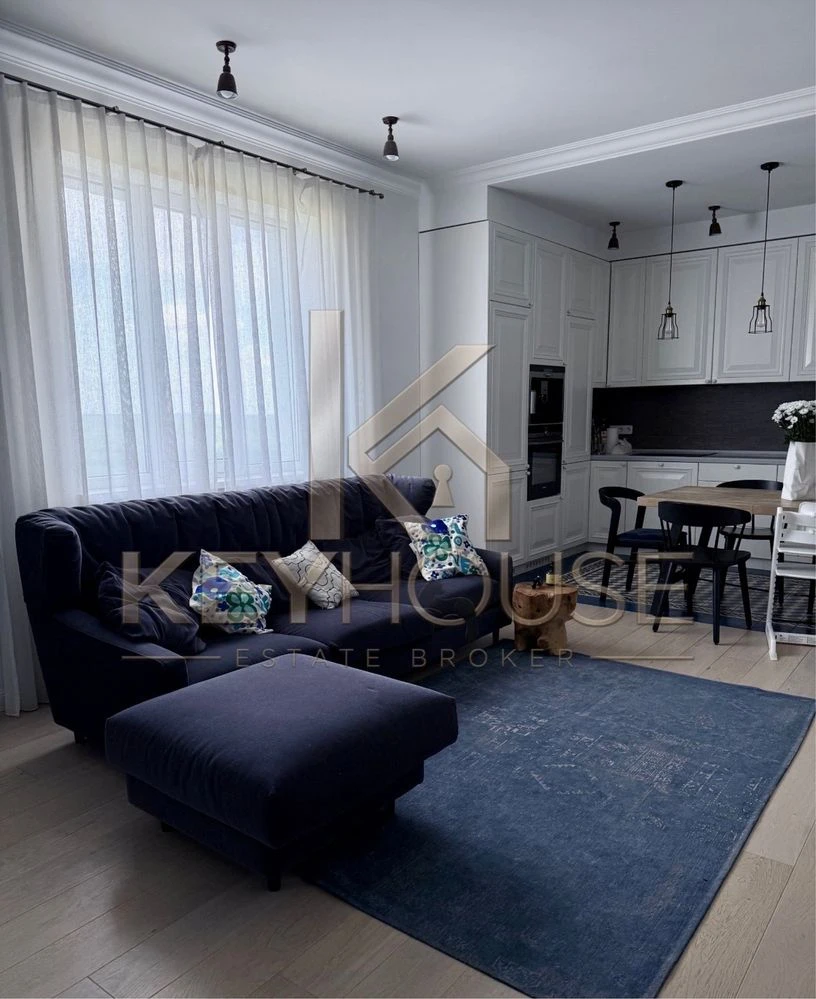 Продам 3-кімнатну квартиру • 102м2 • ЖК "Монте Плаза"• Проспект Науки, 23 Августа• Гене
