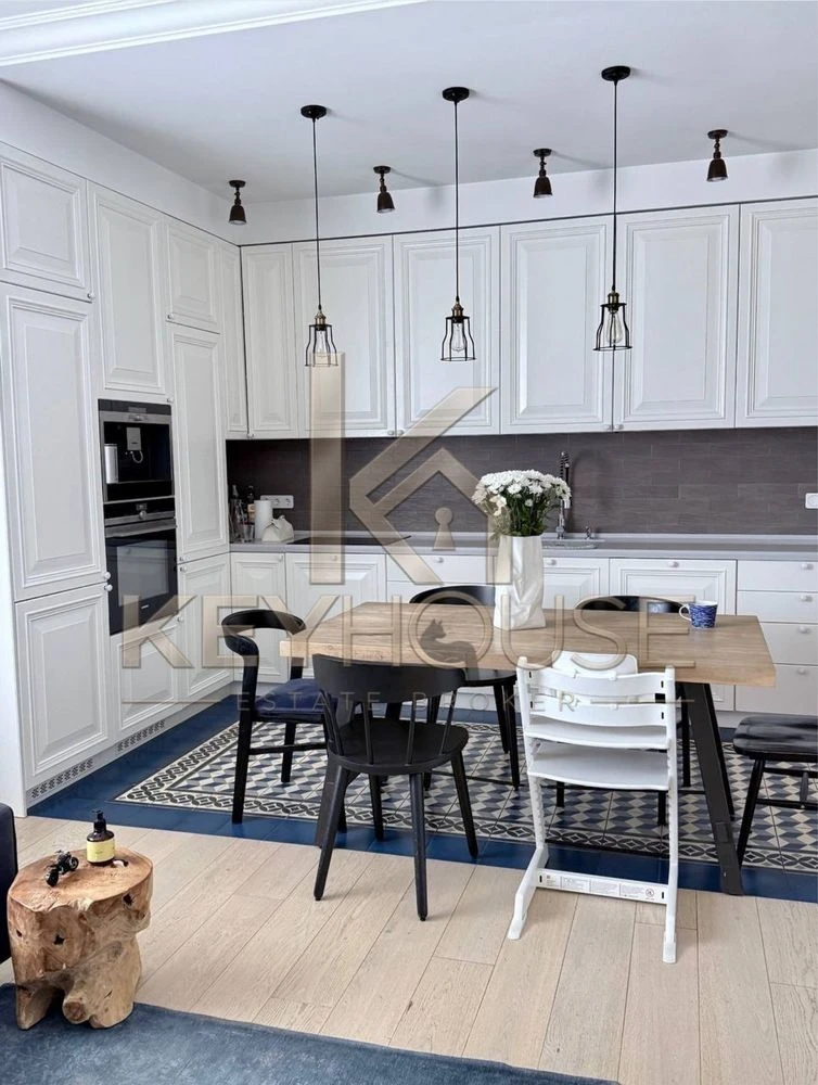 Продам 3-кімнатну квартиру • 102м2 • ЖК "Монте Плаза"• Проспект Науки, 23 Августа• Гене
