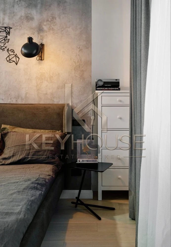 Продам 3-кімнатну квартиру • 102м2 • ЖК "Монте Плаза"• Проспект Науки, 23 Августа• Гене