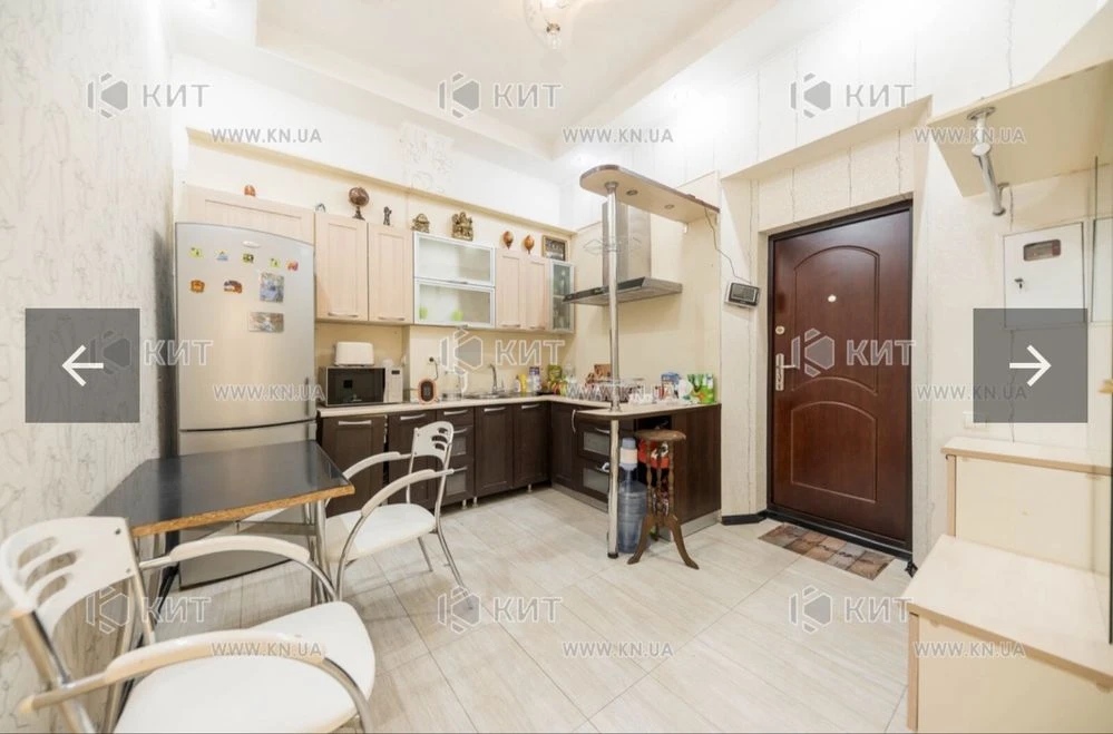 For sale, a two-room apartment, from owners, urgent, Vienna