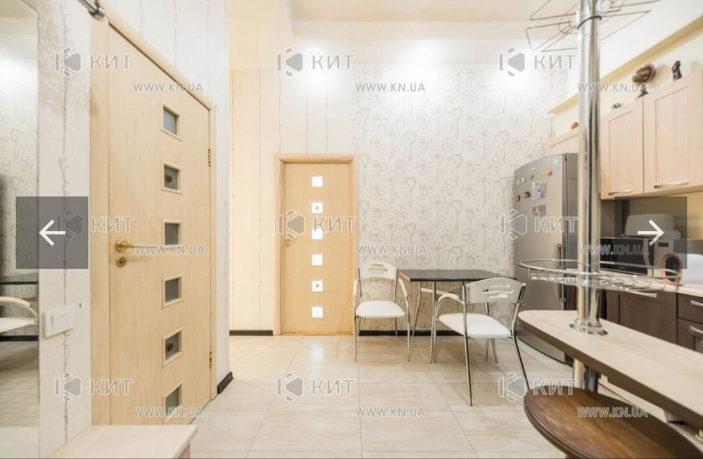 For sale, a two-room apartment, from owners, urgent, Vienna