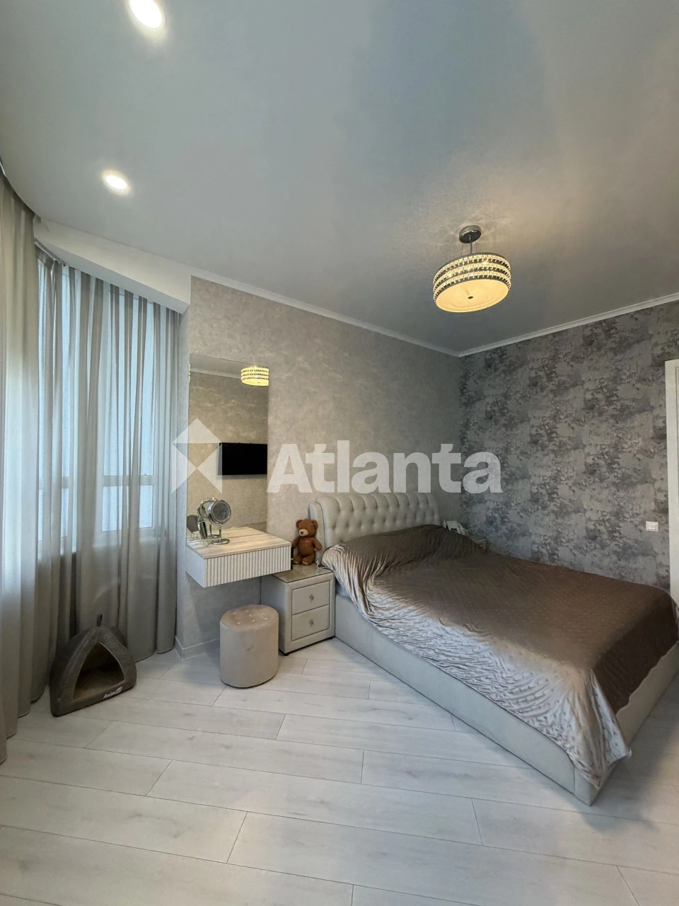 Altaiir! 2-room apartment 74 sq.m with renovation in the middle