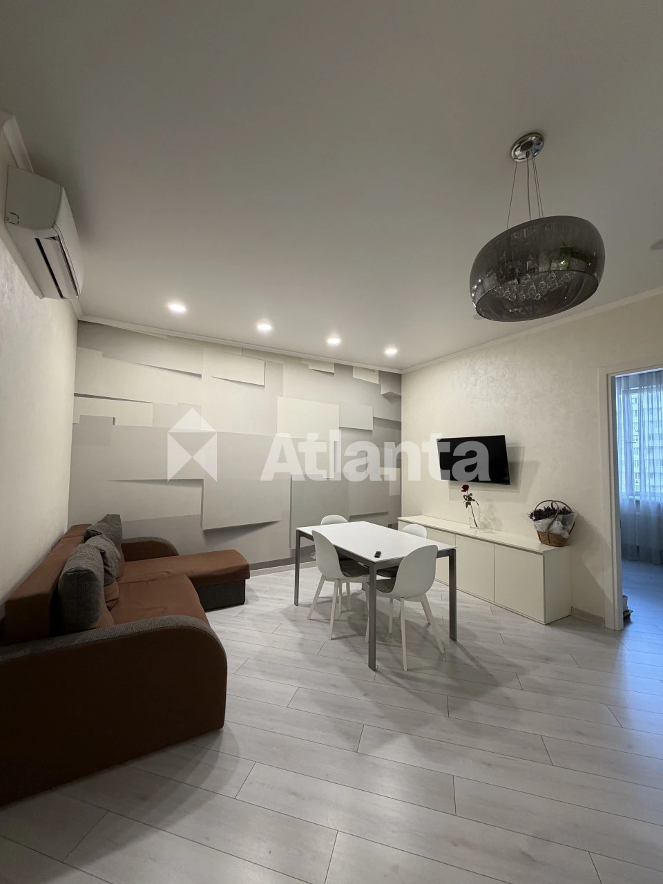 Altaiir! 2-room apartment 74 sq.m with renovation in the middle