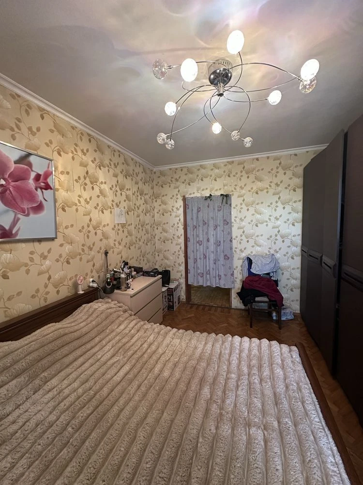 Світла 3-кімнатна квартира на Ярослава Мудрого, чешка, 2