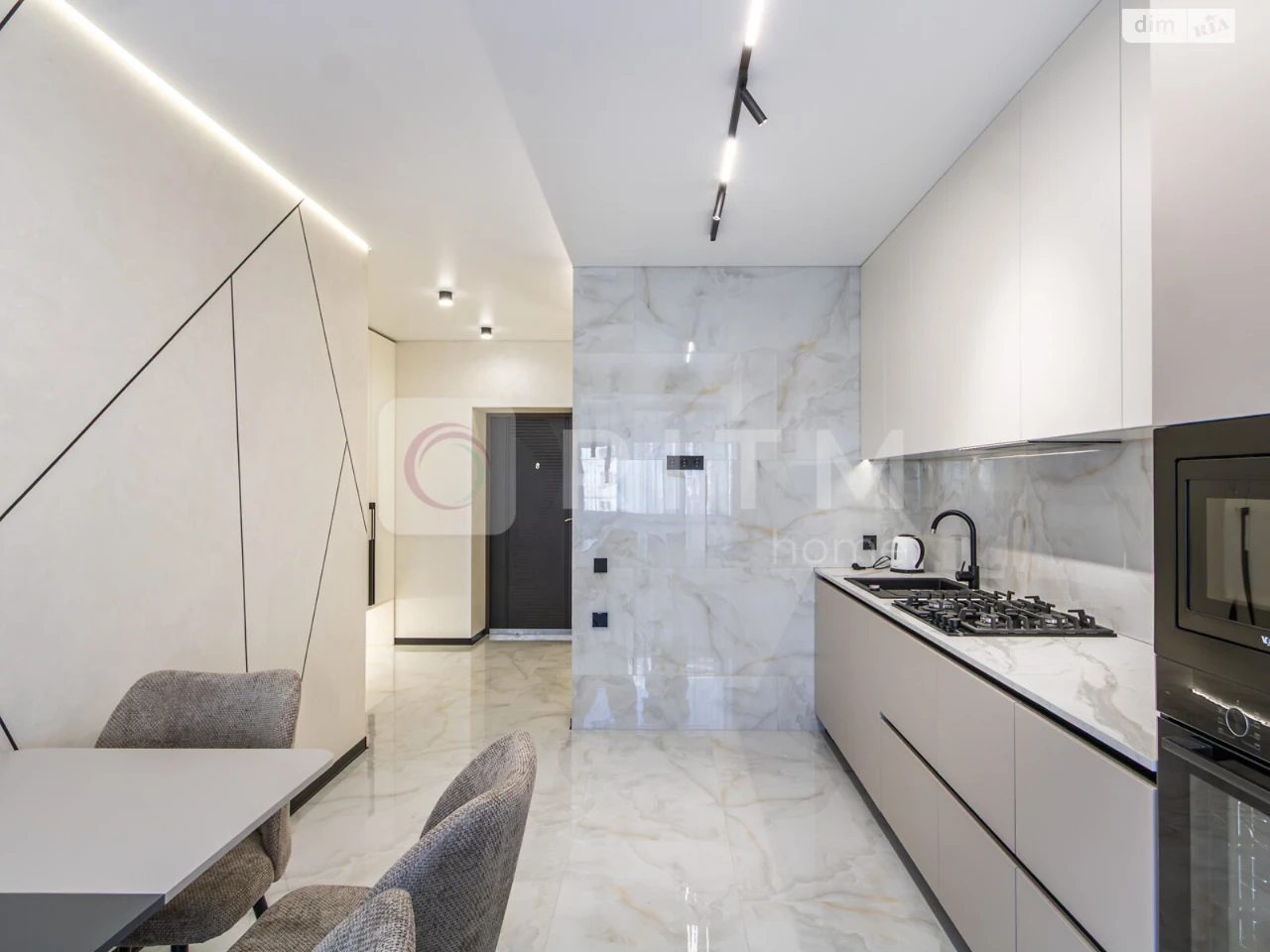 Long-Term Rental - Apartment