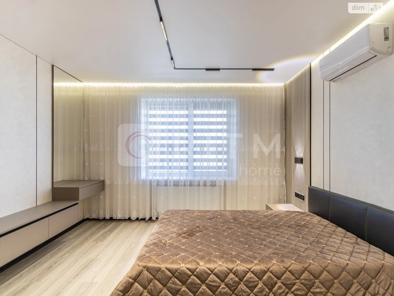 Long-Term Rental - Apartment