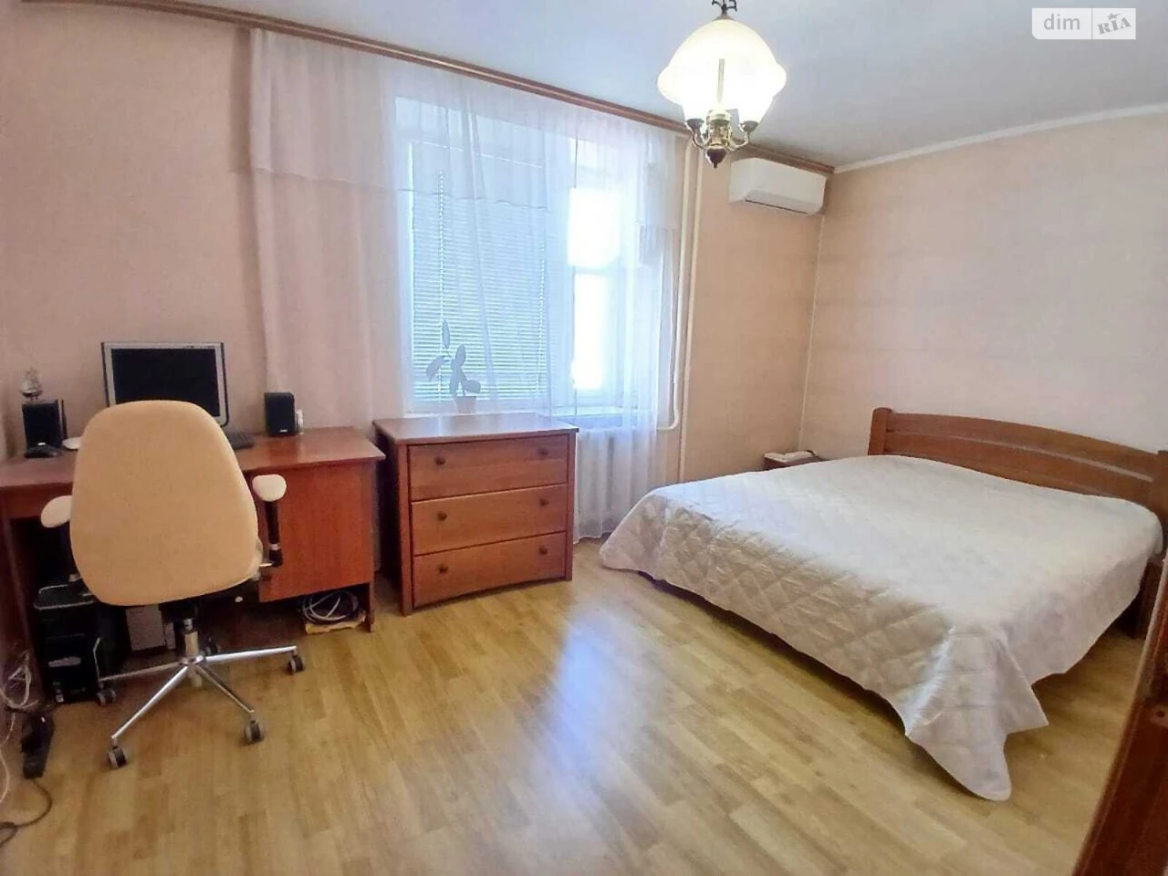 Продажа Квартиры Дарницкий
