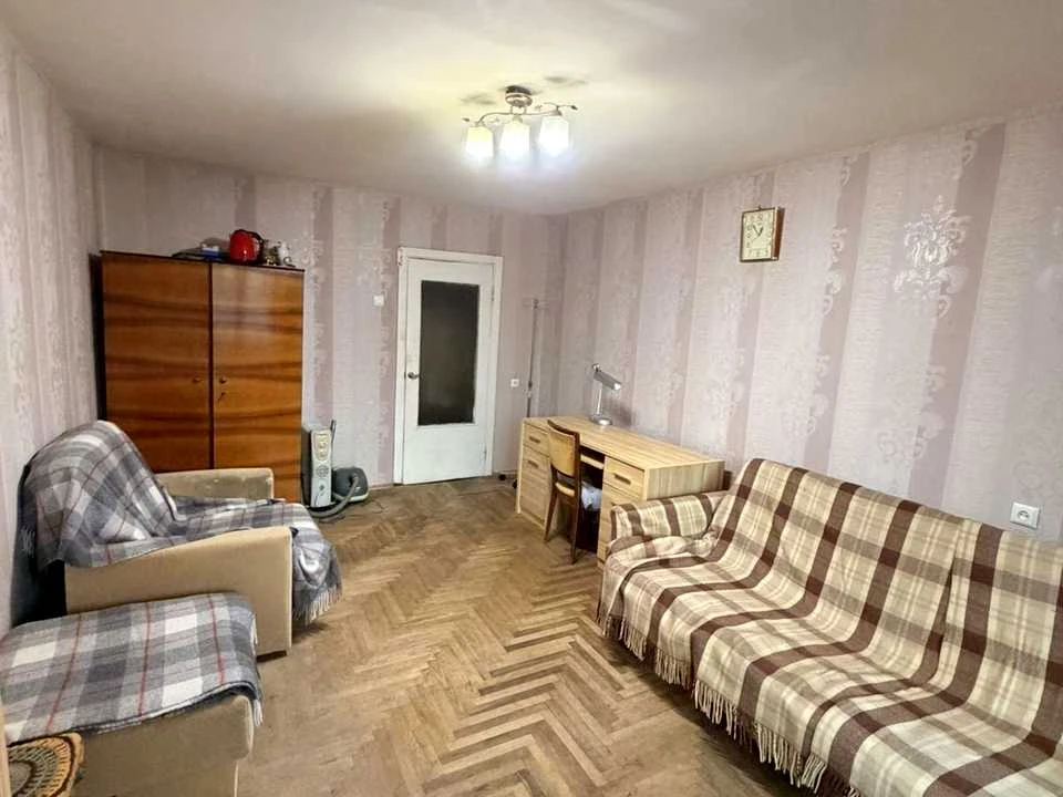 Apartment. Irpinская St.