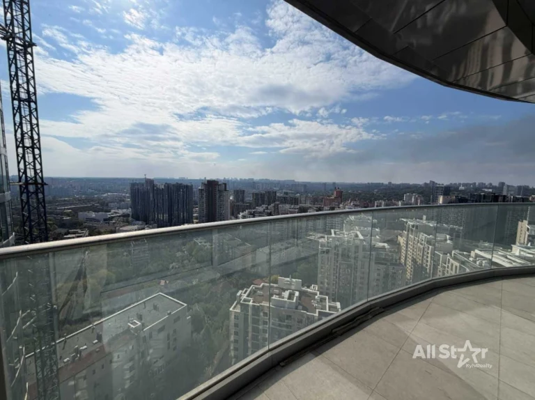 Sale of a 3-bedroom apartment in Kyiv, Taryan Towers residential complex, Pechersky district