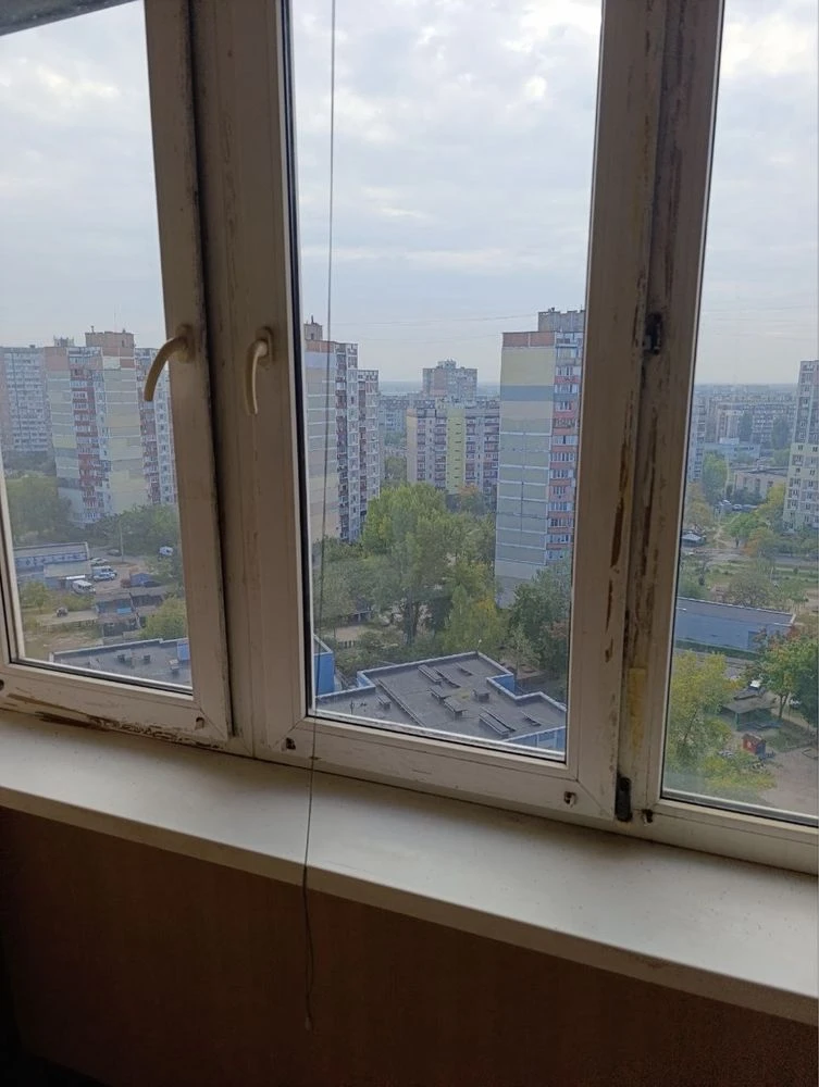 Sale of a 3-room apartment at Red Linden Street (Mayakovskiy)