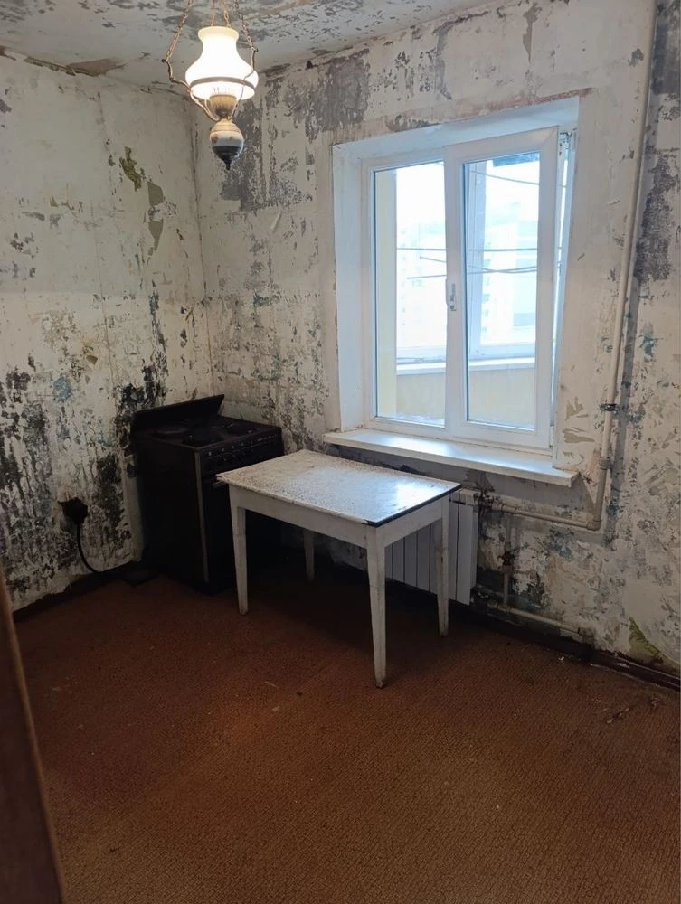 Sale of a 3-room apartment at Red Linden Street (Mayakovskiy)
