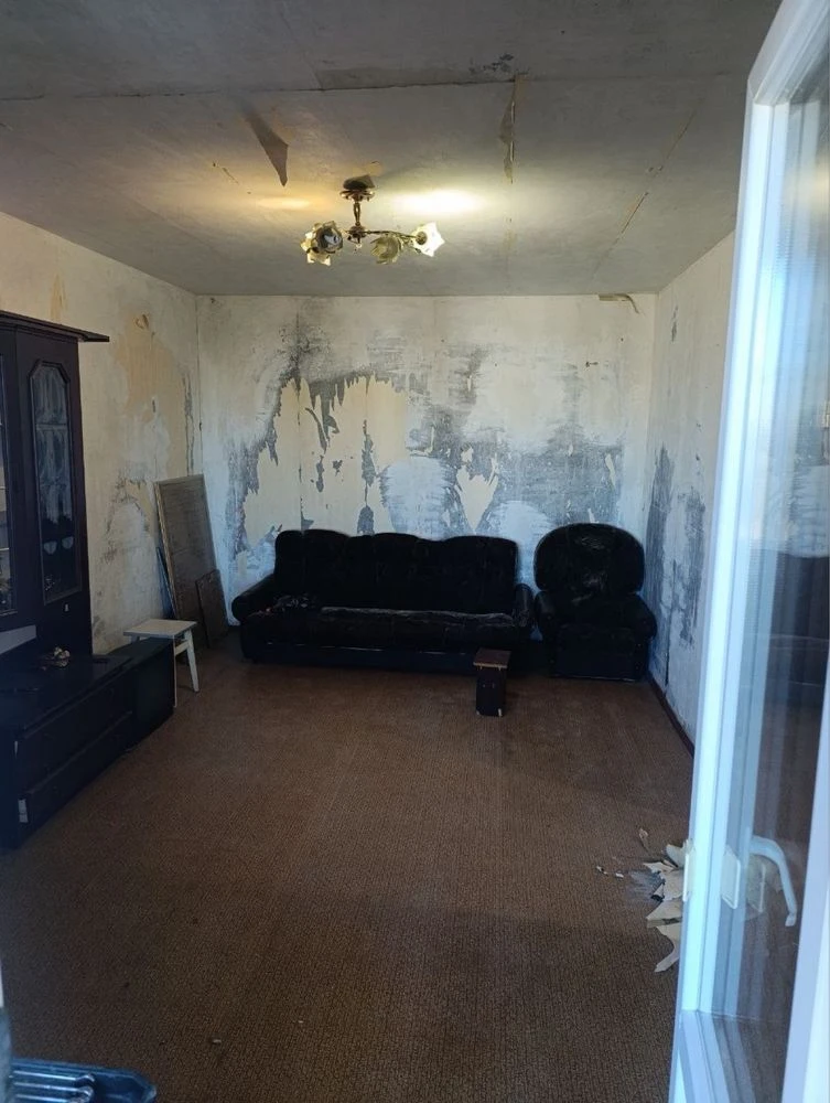 Sale of a 3-room apartment at Red Linden Street (Mayakovskiy)