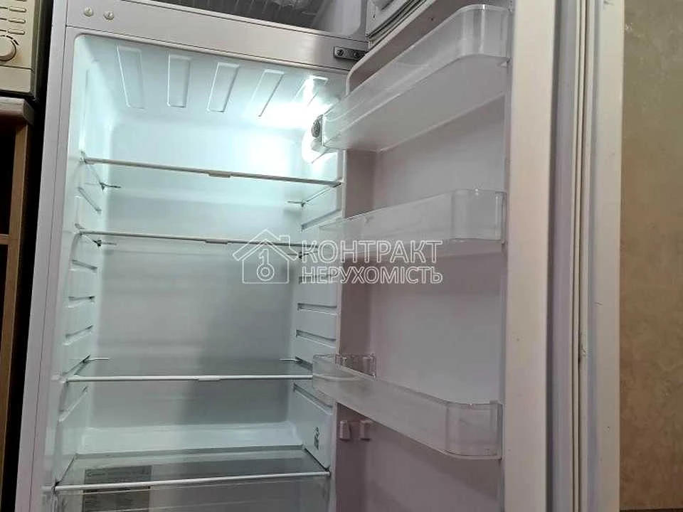 Apartment. Шевchenkivsky Prospekt