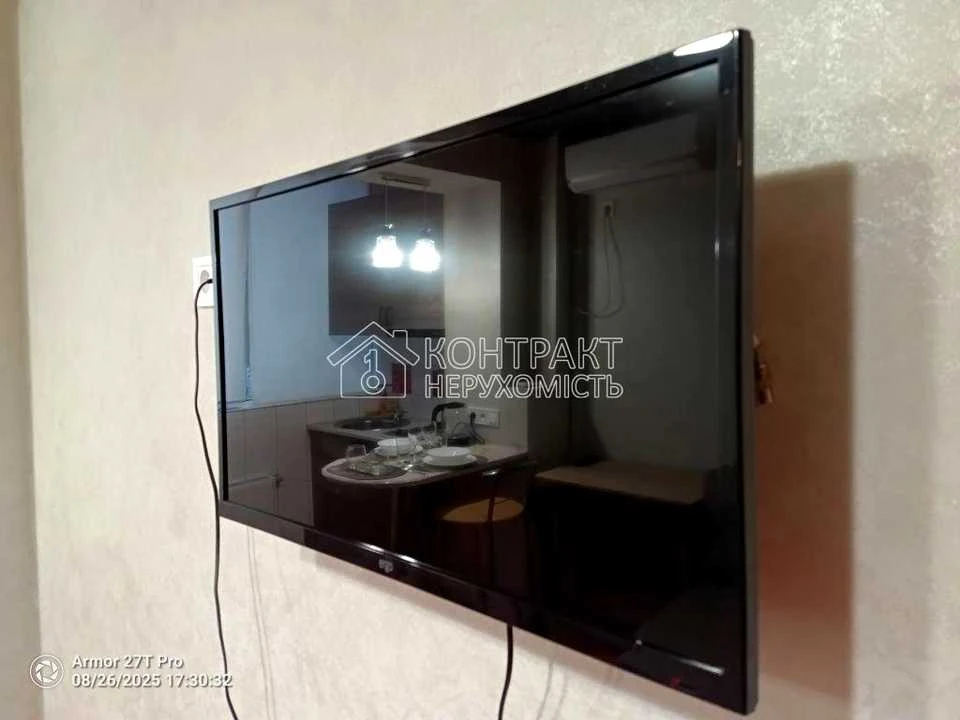 Apartment. Шевchenkivsky Prospekt