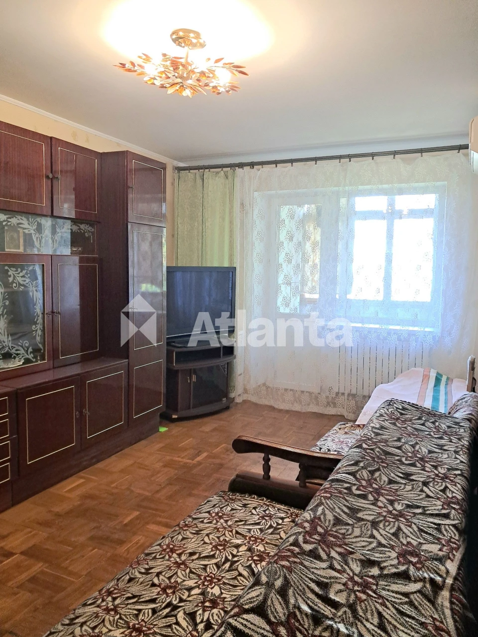 Двухкомнатная в кирпичном доме район Черёмушки