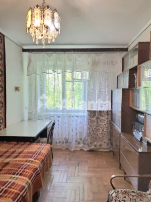 Двухкомнатная в кирпичном доме район Черёмушки