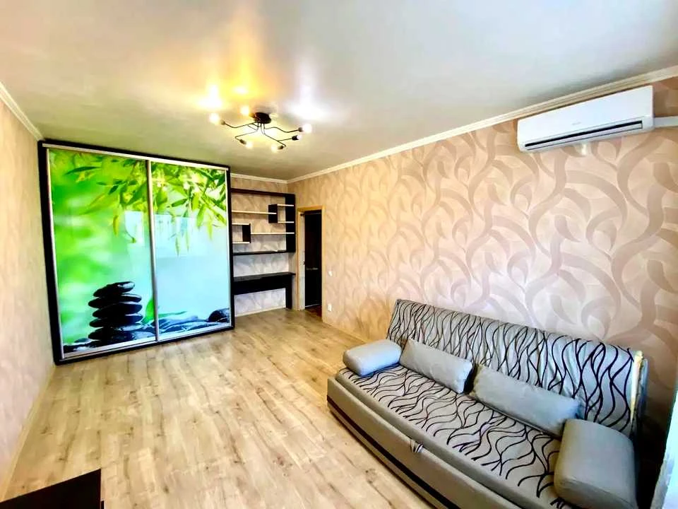 Apartment. Northern Street, Kyiv