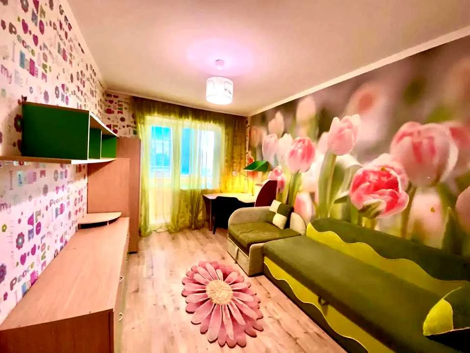 Apartment. Northern Street, Kyiv