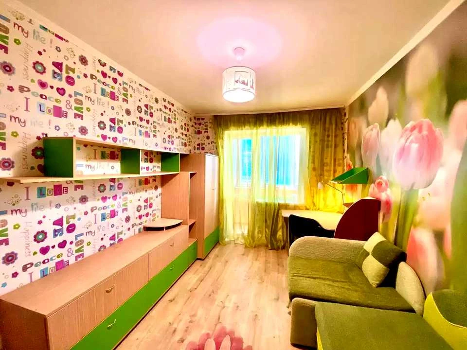 Apartment. Northern Street, Kyiv