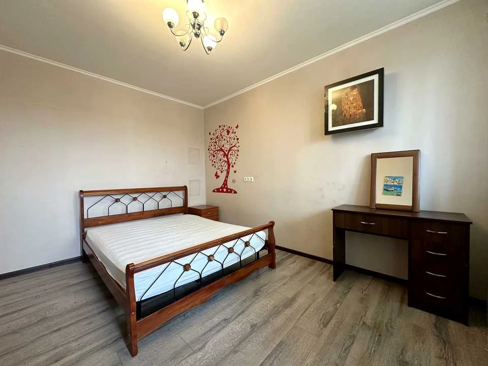 Apartment. Holosiivska Street, Kyiv