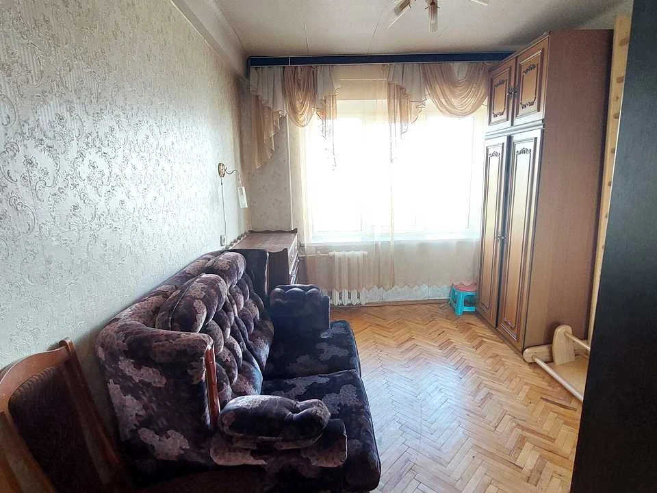 Квартира. Київ, Кирилівська вул.