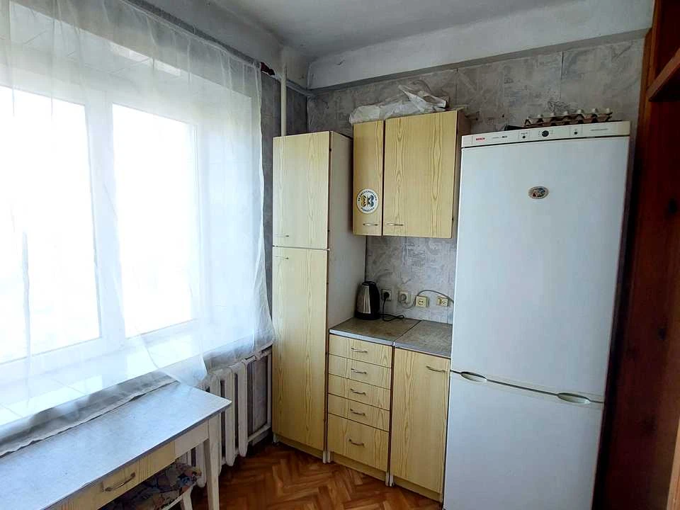 Квартира. Київ, Кирилівська вул.
