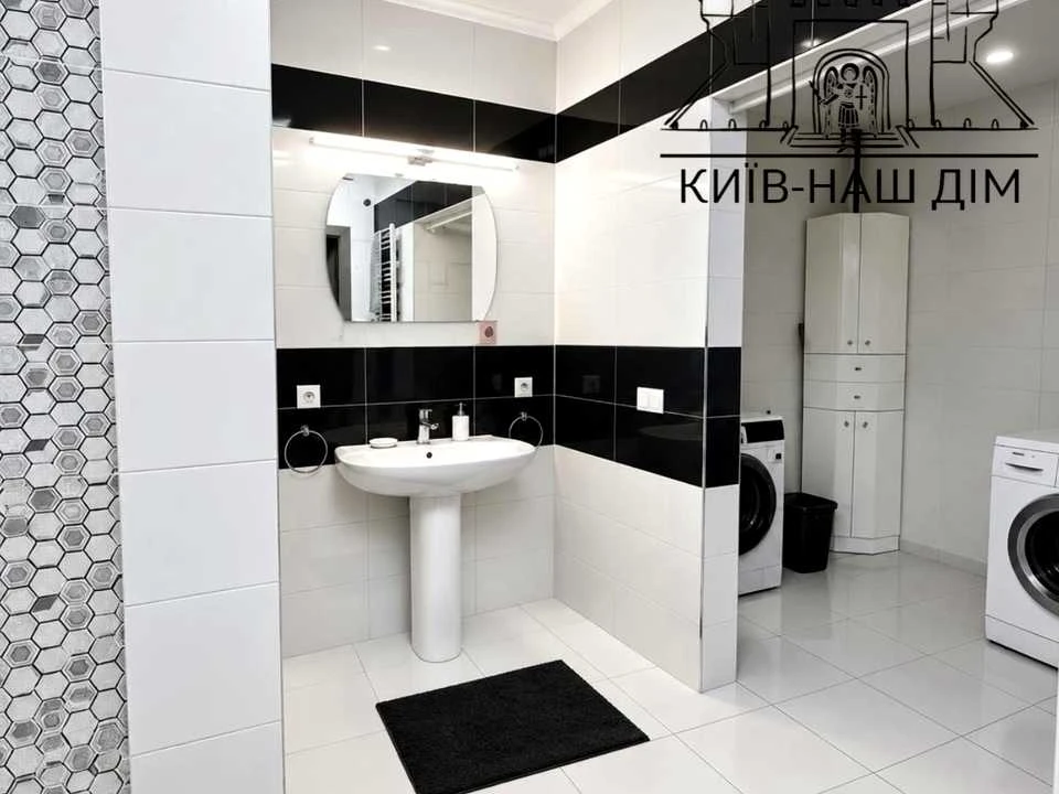 Квартира. Київ, Бульварно-Кудрявська вул.