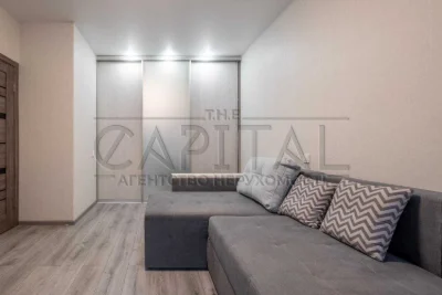 Apartment for sale: 36.6 sq m in the "Novomostytska-Zamkovetska" residential complex