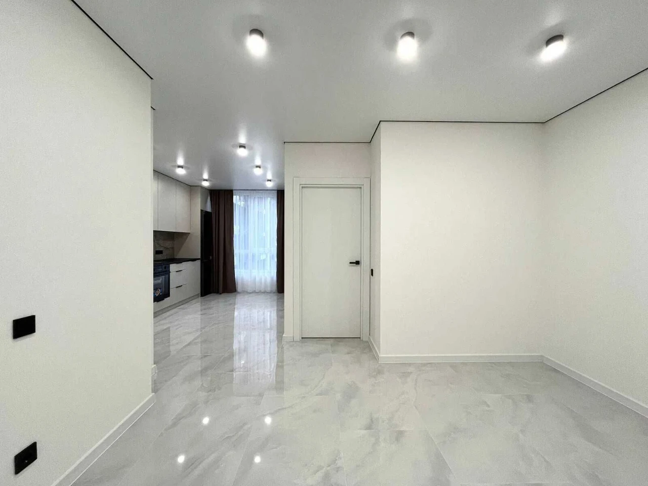 One-bedroom apartment near the river in a modern Comfort Park residential complex