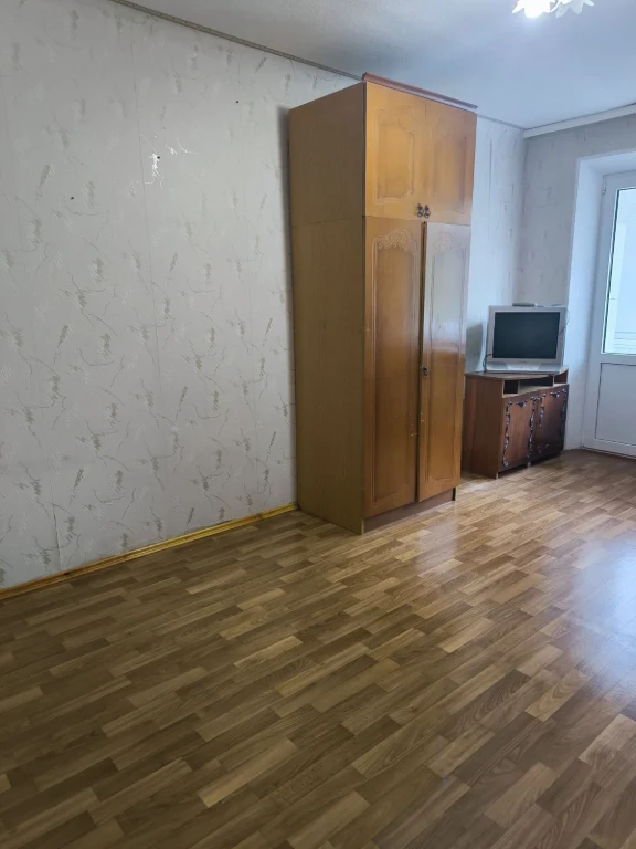 Продам двокімнатну квартиру в Мотелі/Алмазний