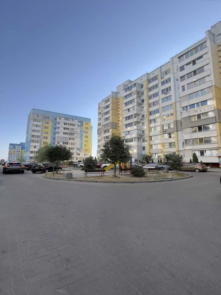3-кімнатна квартира 90 м² Параджанова, новобудова, індивідуальне опалення