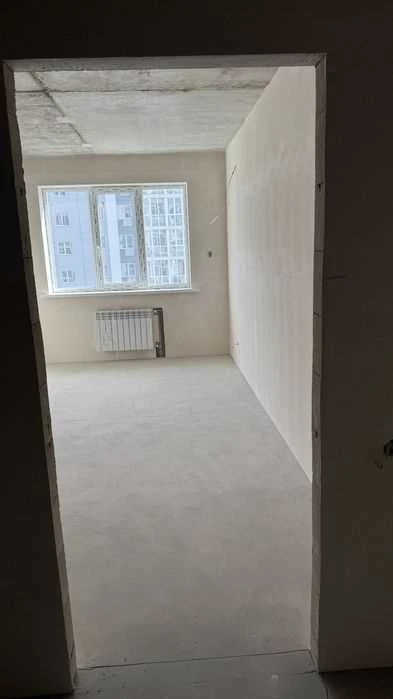 ЖК Пелюстковий, 41 м², средний этаж, сданный дом, переуступ