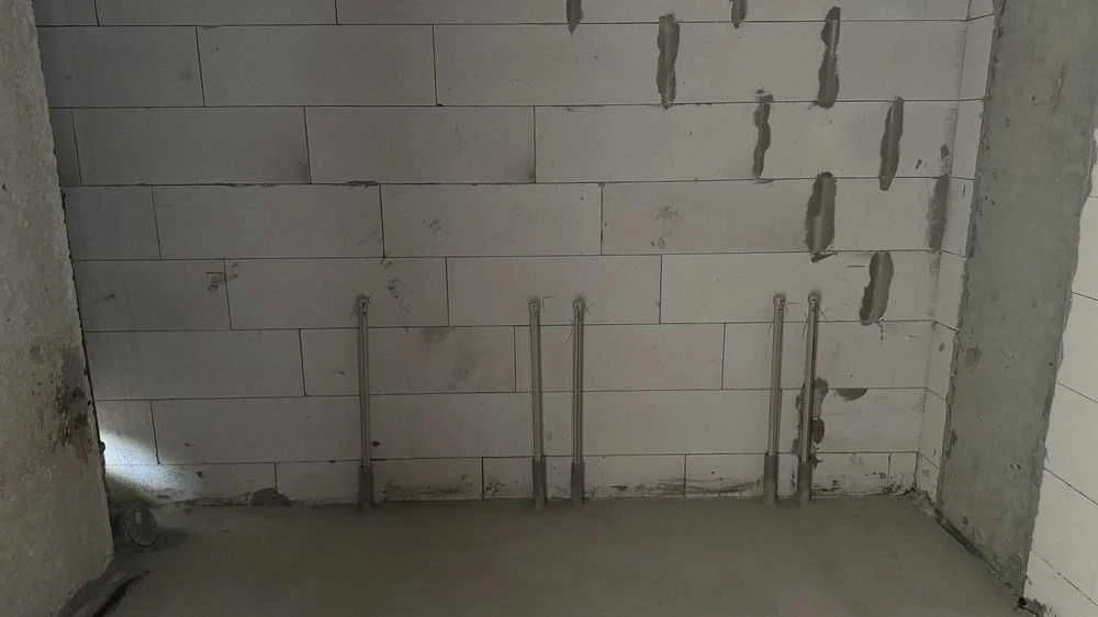 ЖК Пелюстковий, 41 м², средний этаж, сданный дом, переуступ