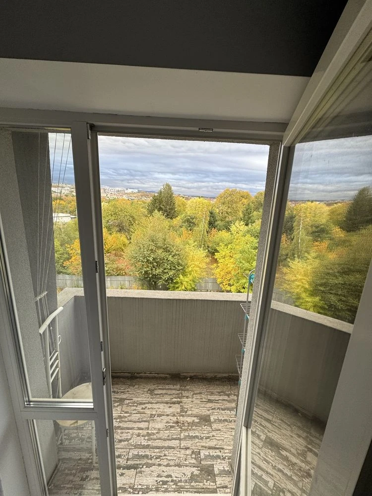 2-bedroom apartment in a new building, Uzhhorod