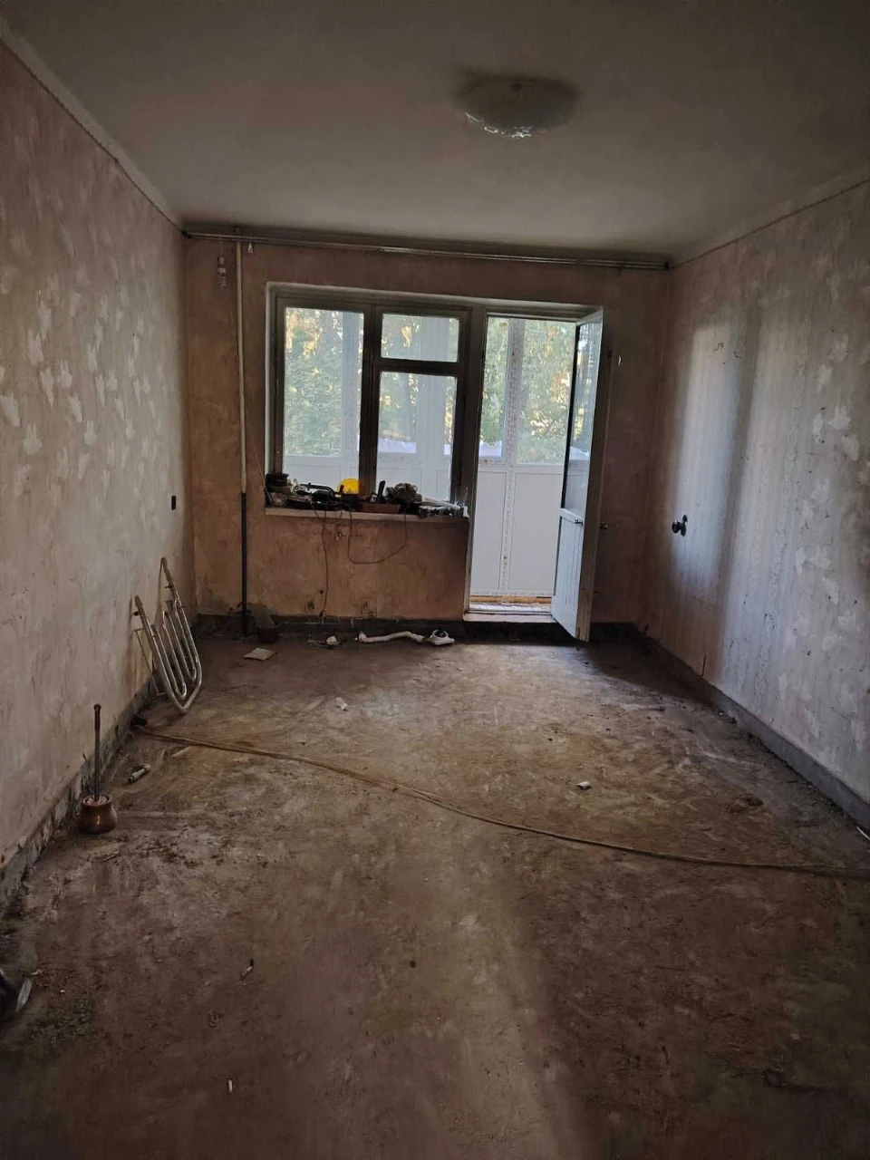 Продаж квартири в Біляєві, 4 кімнатна.