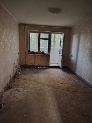 Продаж квартири в Біляєві, 4 кімнатна.