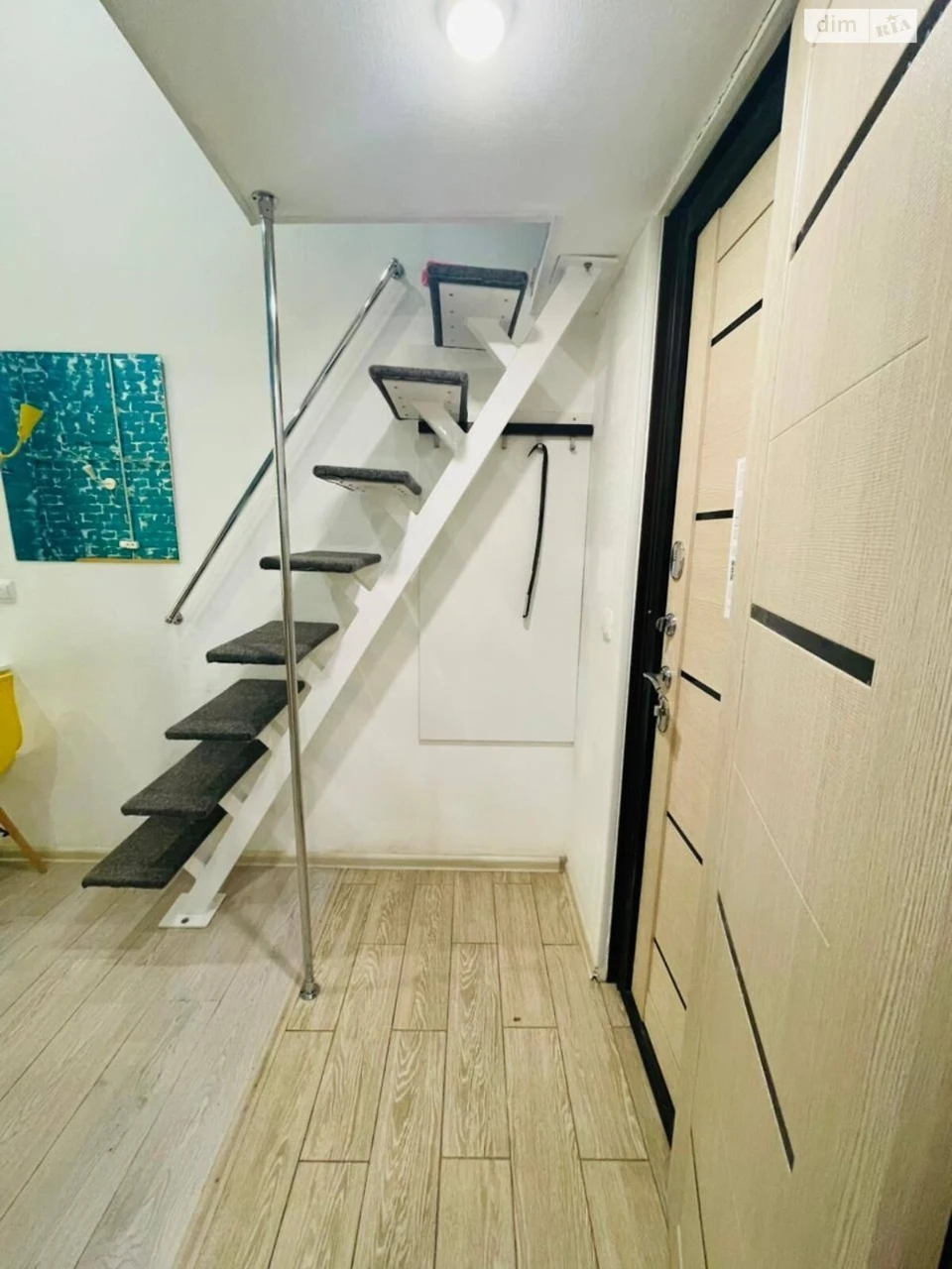 Long-Term Rental Apartment, Площа Ринок