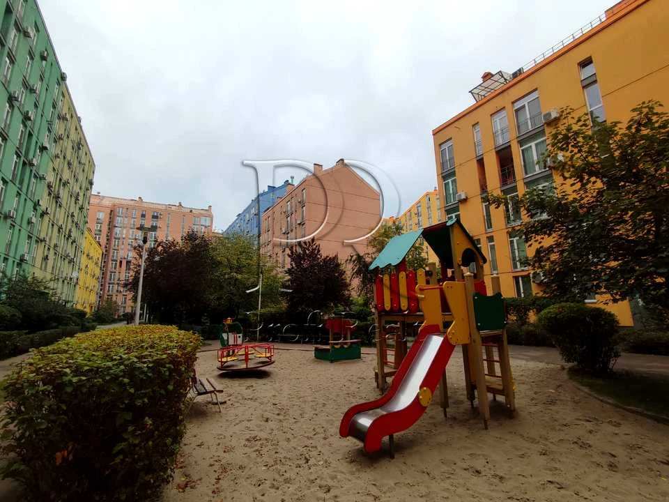 Квартира. Київ, Регенераторна вул.