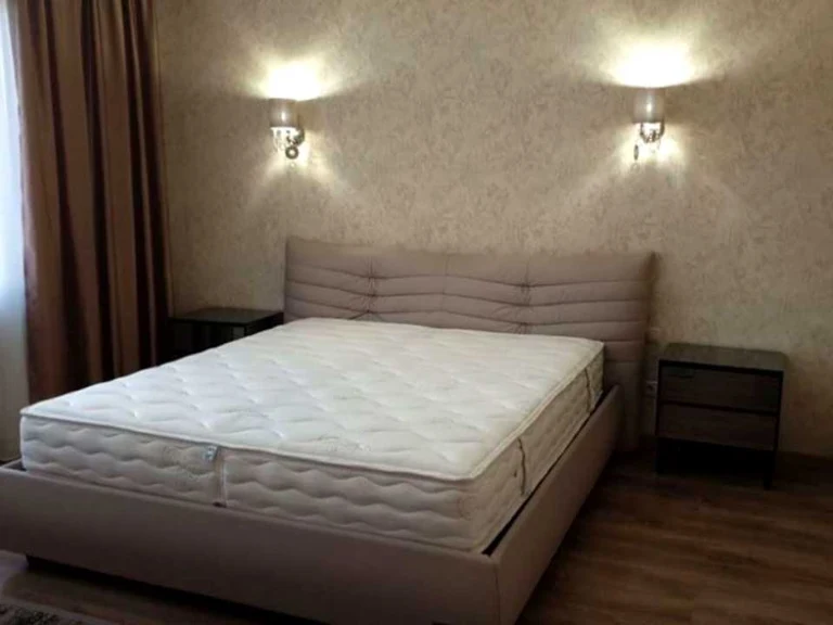 Apartment. Boris Hmyri Street, Kyiv