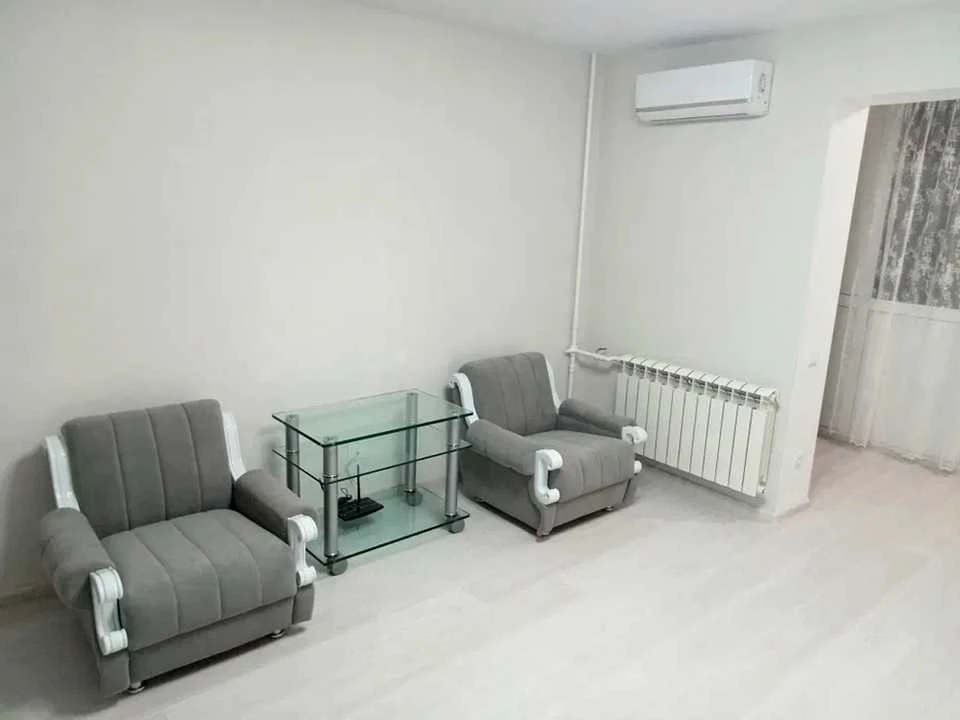 Apartment. Chokolivskiy Blvd, Kyiv