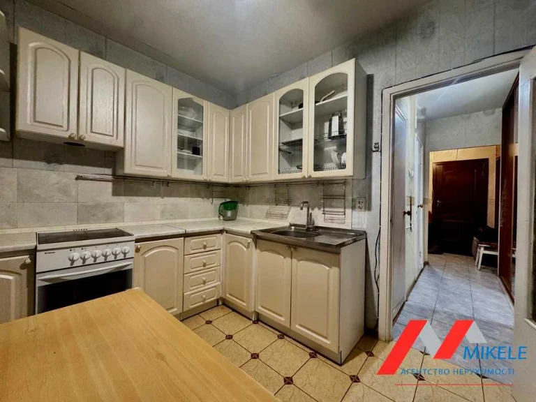 Apartment. Akademika Yefremova Street, Kyiv