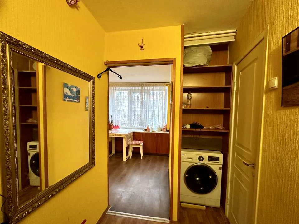 Apartment. Prospect of Science, Kyiv