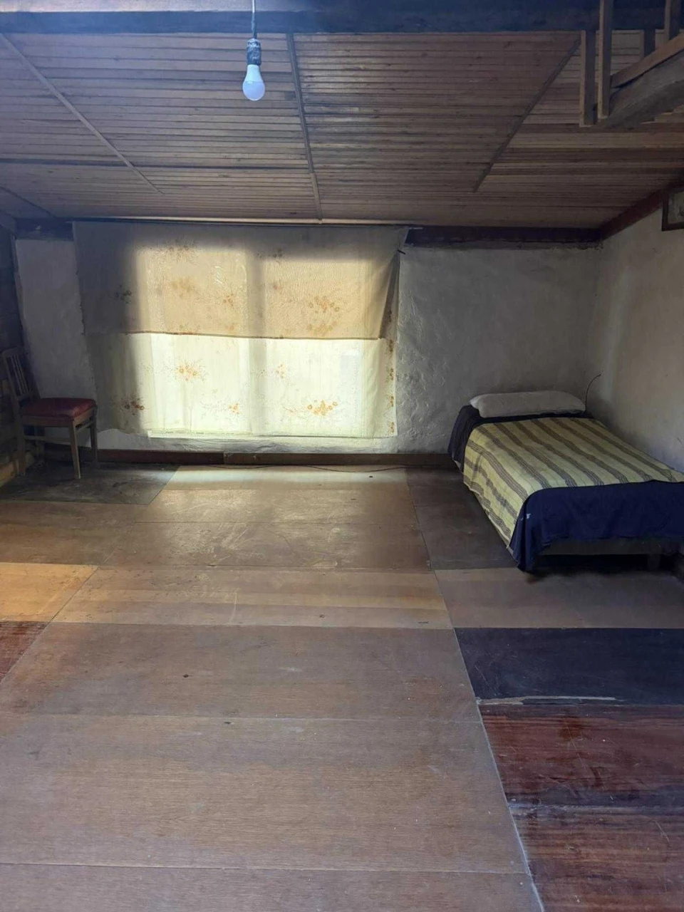 2 room apartment in an Austrian building on Moroz Street