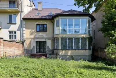 Продається VIP - будинок по вулиці Чупринки, Львів