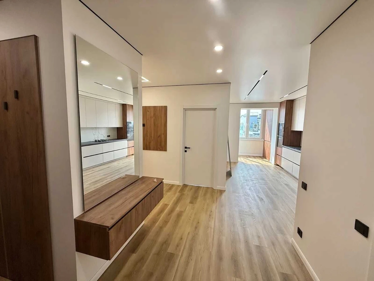 Stylish two-room apartment with renovation in the center!! National Guard Street