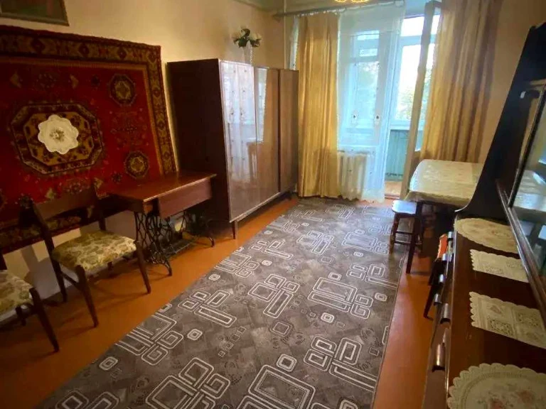 Apartment. Poltava, Nebesnoy Sotni Street