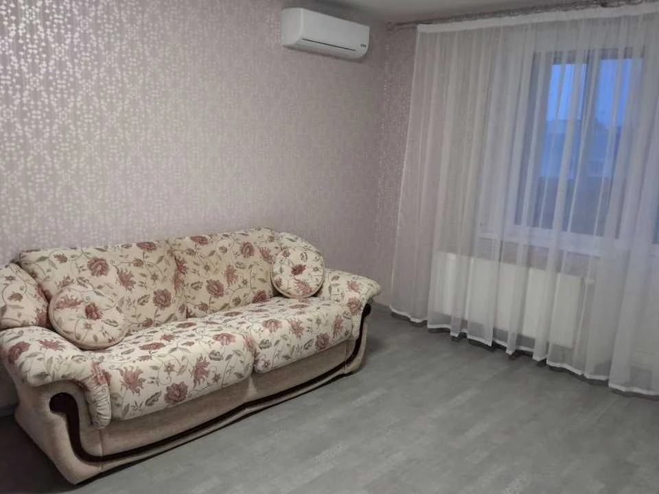 Apartment. Alexander Bidnogo Street, Poltava