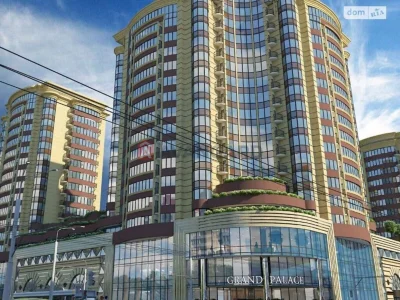Продам квартиру в центрі міста