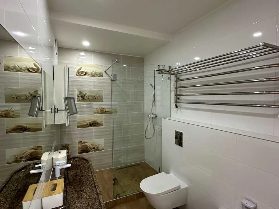 Apartment. Chernivtsi, Heroiv Maydanu Street